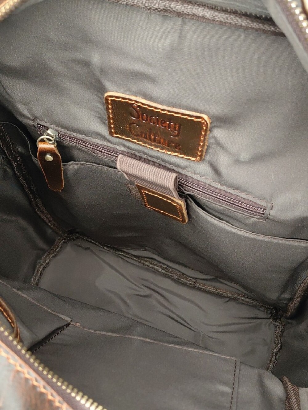 Vintage-Style Brown Leather Backpack for Men - Picture 7 of 11